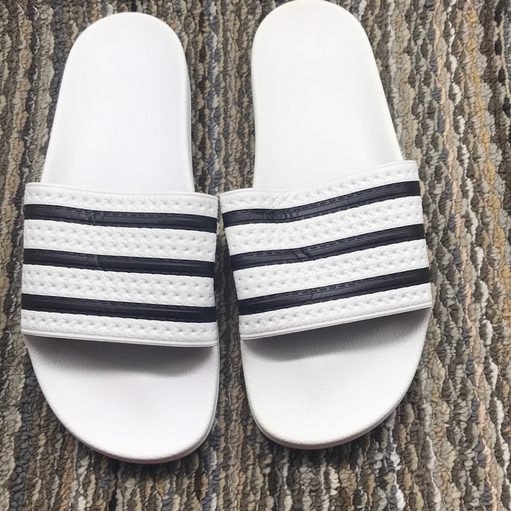Adilette
